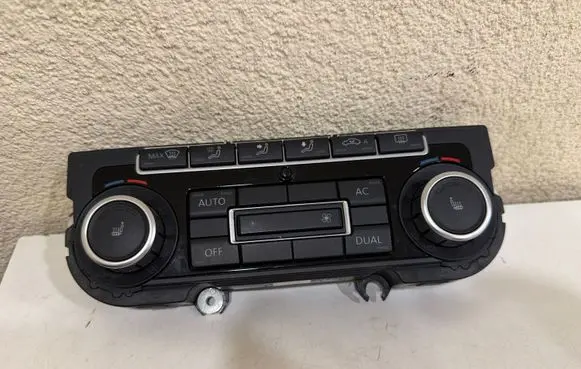 Volkswagen PASSAT B6 Climate control unit 5K0907044BT
