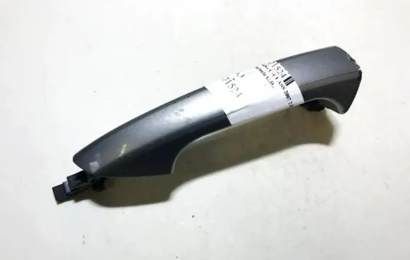 Mercedes-Benz C AMG W204 Front door exterior handle