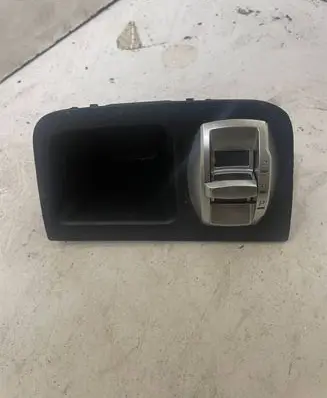 Alfa Romeo Giulietta Other switches/knobs/shifts 156089959
