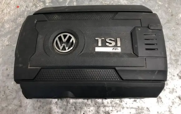 Volkswagen Golf VII Engine cover (trim) 06K103925GBILI 06K103925G