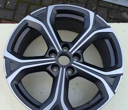 Toyota RAV 4 (XA50) R20 alloy rim 