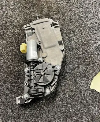Mercedes-Benz C W206 Tailgate/trunk/boot lift motor A0999064703