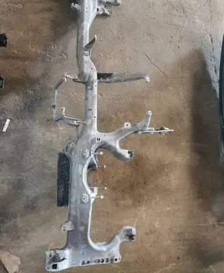 Mercedes-Benz GLC X253 C253 Dashboard cross member/frame bar A2536800055