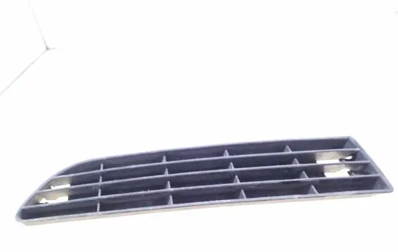 Audi A6 S6 C4 4A Front bumper lower grill 4A0807345J