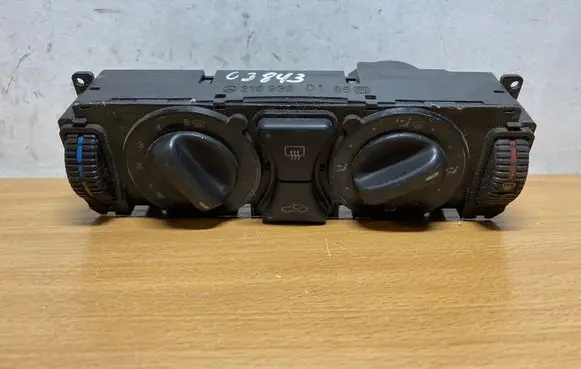 Mercedes-Benz E W210 Climate control unit 2108300185 C3843