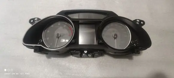 Audi S5 Speedometer (instrument cluster) 8T0920984F 8T0920984