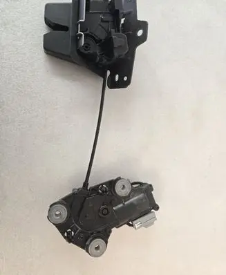 Volvo XC40 Tailgate/trunk/boot lock/catch/latch 31349975