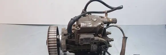 Volkswagen Golf IV Fuel injection high pressure pump 038130107D