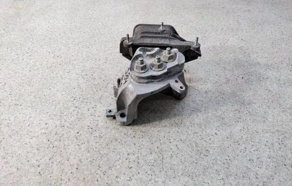 Ford Ka Engine mount vacuum valve J7BG7M121AC58 J7BG7M121AC