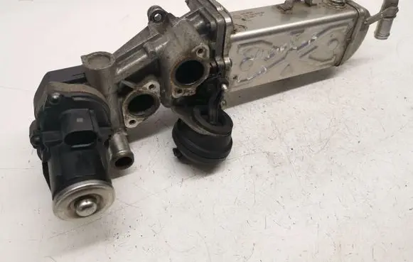 Skoda Superb B6 (3T) EGR valve 0280751016 03L131512BJ