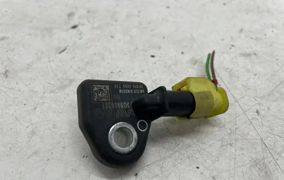 Skoda Octavia Mk3 (5E) Airbag deployment crash/impact sensor 3Q0959351