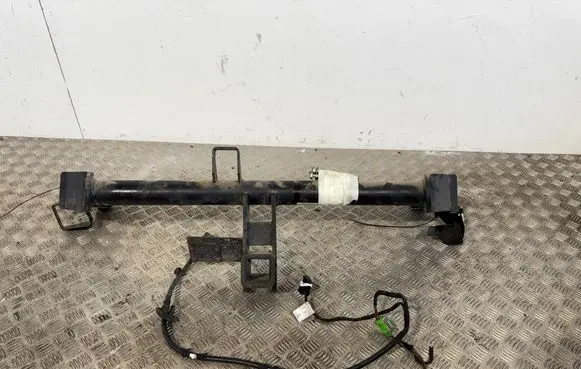 Porsche Macan (95B) Tow bar set 8R0800491A