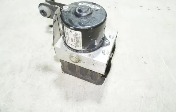 Volvo C30 ABS Pump 30793901 30793903
