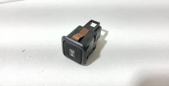 Audi A8 S8 D2 4D Alarm switch 8L0962109