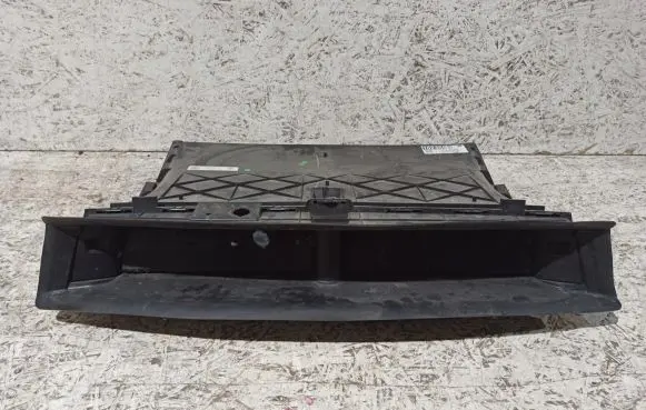 Tesla Model S Radiator trim 