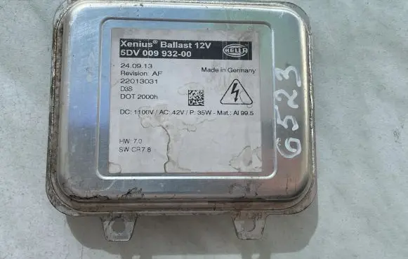 Opel Insignia A Xenon control unit/module 22013021