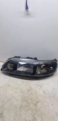 Volvo V70 Headlight/headlamp