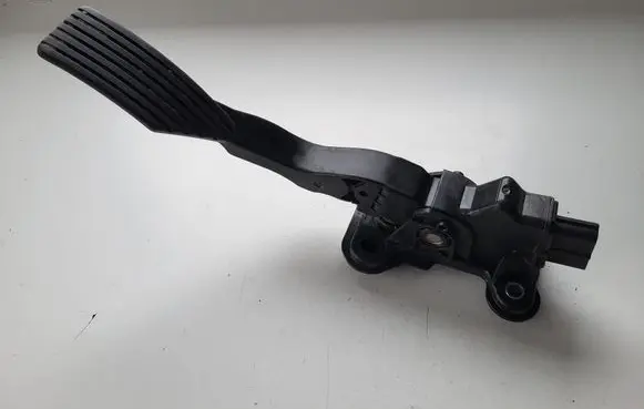 Mitsubishi ASX Accelerator throttle pedal