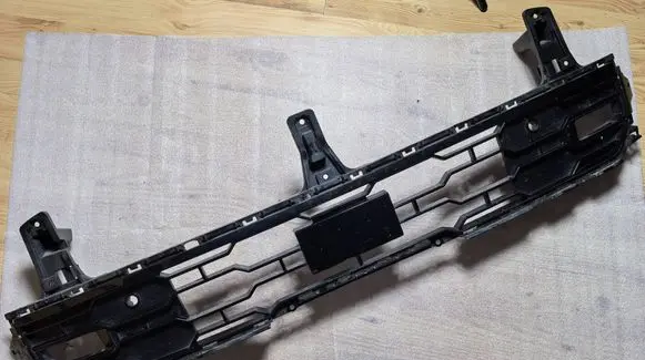 KIA Niro Front bumper lower grill 86531-AO060