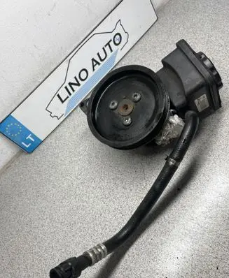 BMW 5 E60 E61 Power steering pump 6760956 7693974101