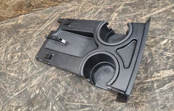 Land Rover Discovery 4 - LR4 Cup holder front FJI500031 FWW500070XXX