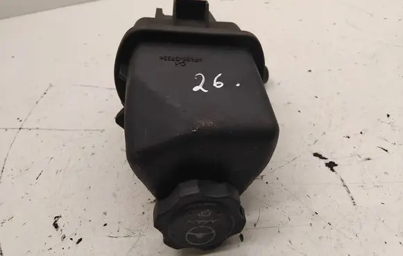 Opel Insignia A Power steering fluid tank/reservoir 