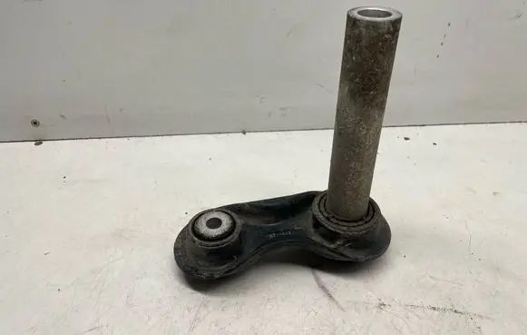 BMW X5 E70 Rear control arm 6774477