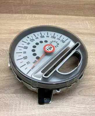 Mini One - Cooper Coupe R56 Speedometer (instrument cluster) 9136193