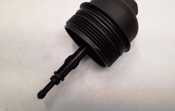 BMW 5 E39 Oil filter cover 2247379 11422247379