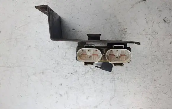 Volkswagen Transporter - Caravelle T4 Coolant fan relay 701919506 5836000