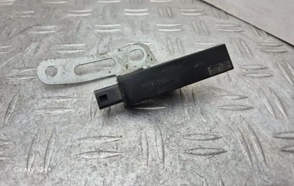Lexus GS 300 350 430 450H Sensor 6270