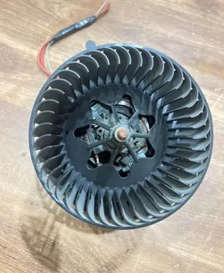 BMW 3 E90 E91 Heater fan/blower 6933663