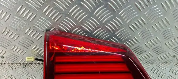 Mitsubishi Outlander Tailgate rear/tail lights 