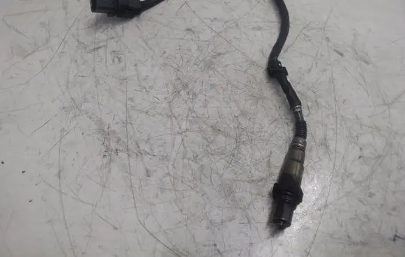 Mercedes-Benz R W251 Lambda probe sensor 0035427018