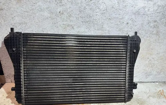 Volkswagen PASSAT B6 Intercooler radiator 3C0121345AP