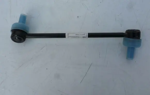 Tesla Model 3 Front anti-roll bar/stabilizer link 104439600D