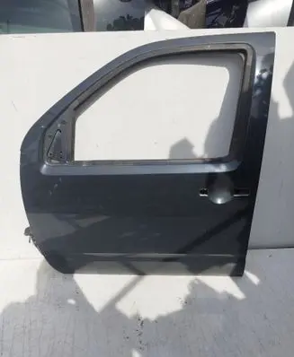 Nissan Navara Front door