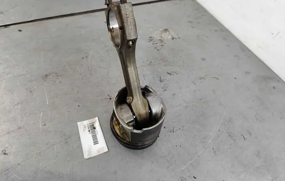 BMW 5 F10 F11 Piston with connecting rod 11258580699 11257810755 8580699