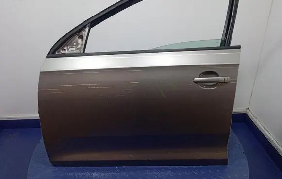 Seat Toledo I (1L) Front door 