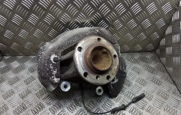BMW 1 F20 F21 Front wheel hub 6792286 679228604