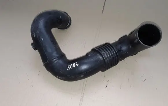 Renault Master III Air intake duct part 8200751729