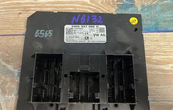 Seat Leon (5F) Other control units/modules 5WA937086G