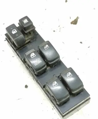 Hyundai Tucson JM Electric window control switch