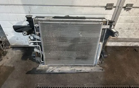 Ram 1500 Radiator set 68268592AD AA2230009755 325070113K