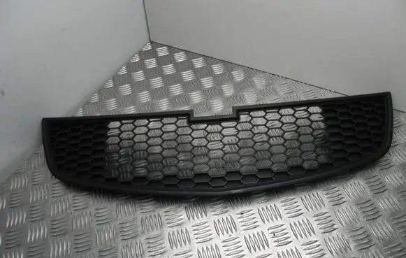 Chevrolet Cruze Front grill 96850786 I11568