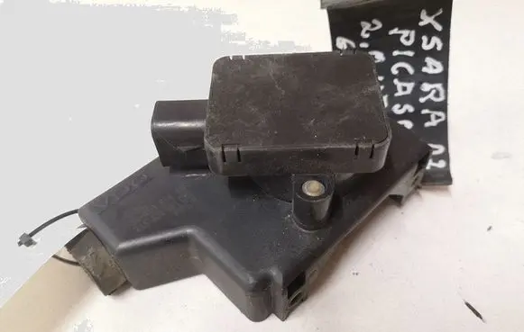 Citroen Xsara Picasso Accelerator pedal position sensor 9643365680 445821001002