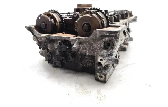 BMW 3 E90 E91 Engine head 7559168