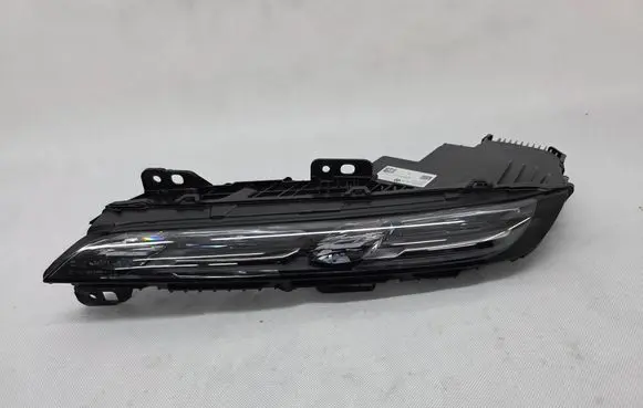 BMW 7 G70 Headlight/headlamp 9879935 SP9879935
