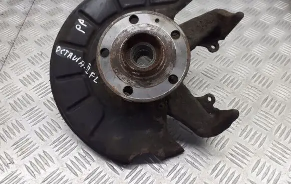 Skoda Octavia Mk2 (1Z) Stub axle 