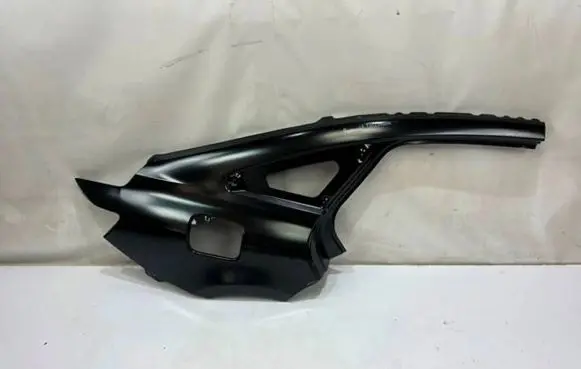 Renault Talisman Tailgate/boot lid cover trim 
